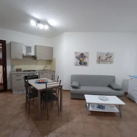 Holiday home Trilocale A Un Km Dal Mare Vaccileddi