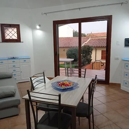 Holiday home Trilocale A Un Km Dal Mare Vaccileddi