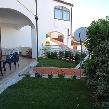 Holiday home Trilocale A Un Km Dal Mare